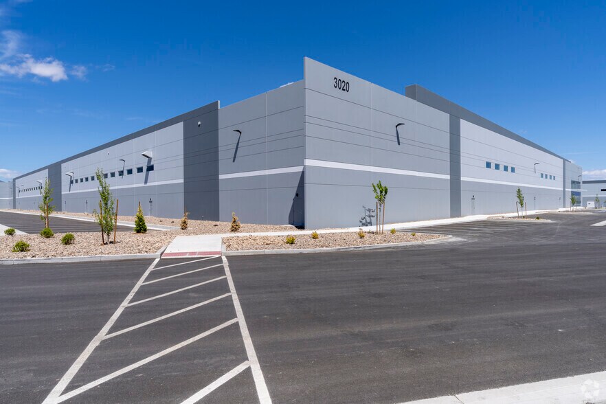 More Photos Of 3010 Airway Dr, Reno Unknown For Lease