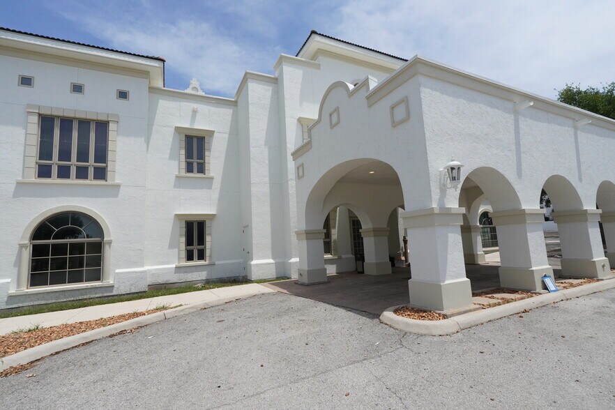 More Photos Of 4775 Hamilton Wolfe Rd, San Antonio Medical For Sale