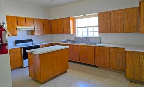 More Photos Of 604 Mid Cities Blvd, Hurst Daycare Center For Lease