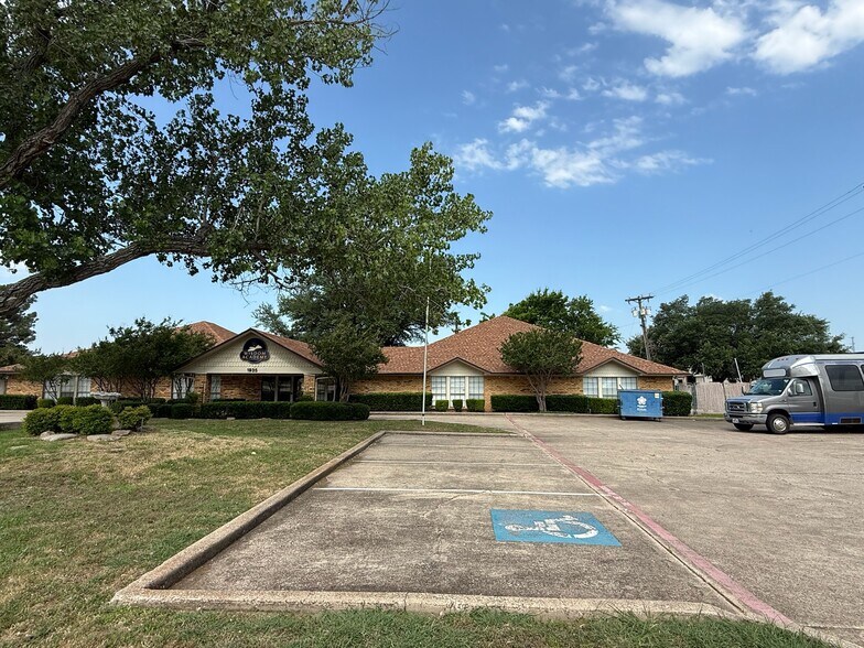 More Photos Of 1935 Old Denton Rd, Carrollton Daycare Center For Sale
