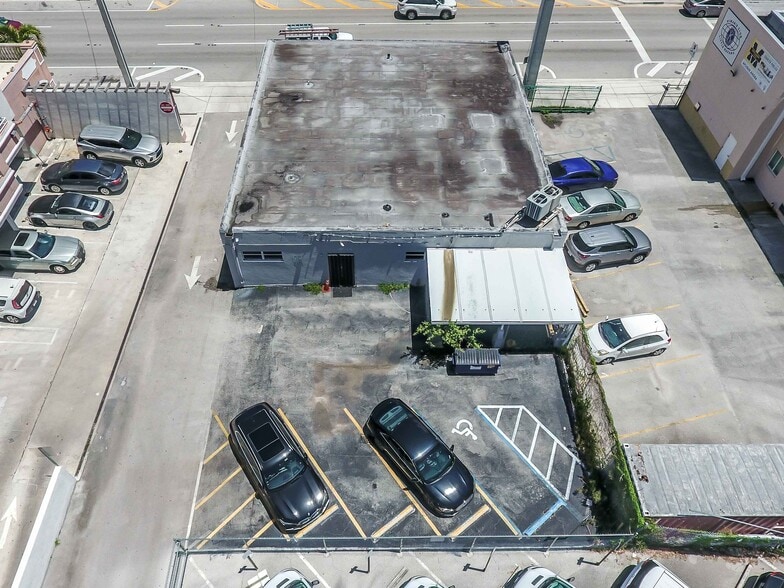 More Photos Of 1410 SW 1st St, Miami General Retail For Lease