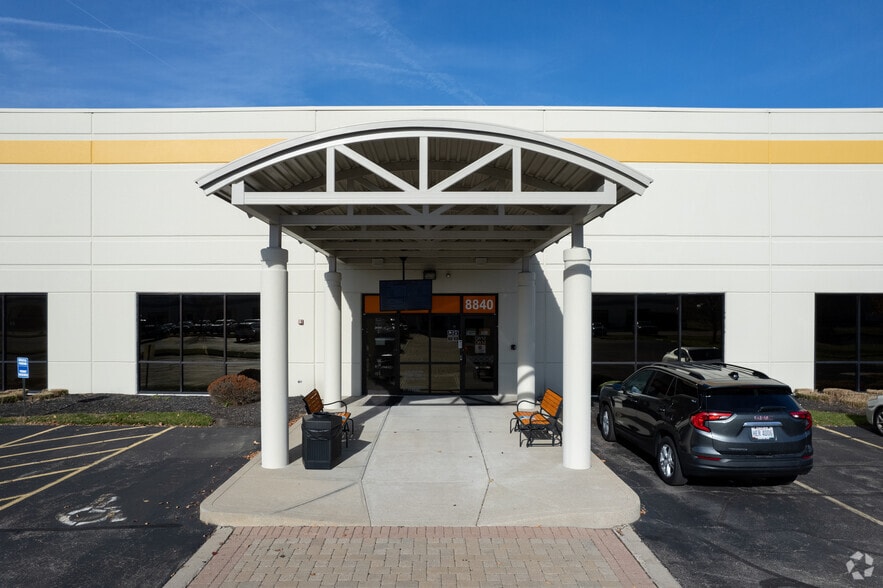 More Photos Of 8816-8840 Beckett Rd, West Chester Warehouse For Lease