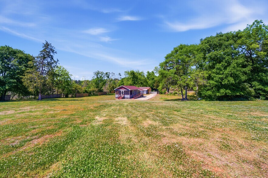 More Photos Of 1650 Dusty Rd, Newberry Winery Vineyard For Sale