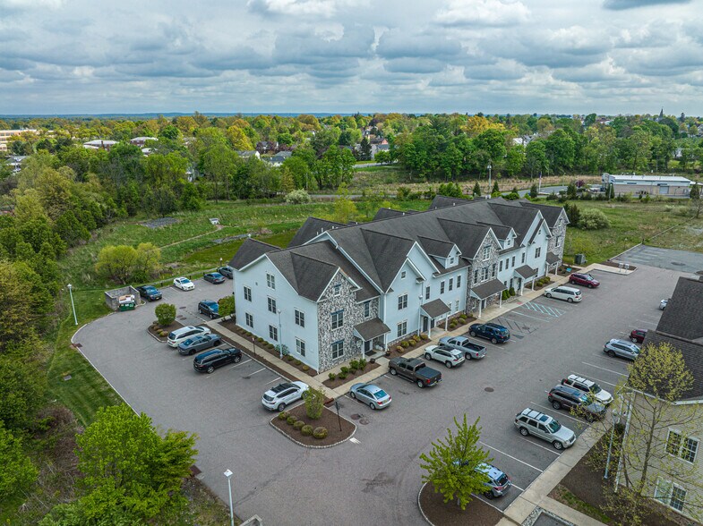 More Photos Of 5 Walter E Foran Blvd, Flemington Medical For Lease