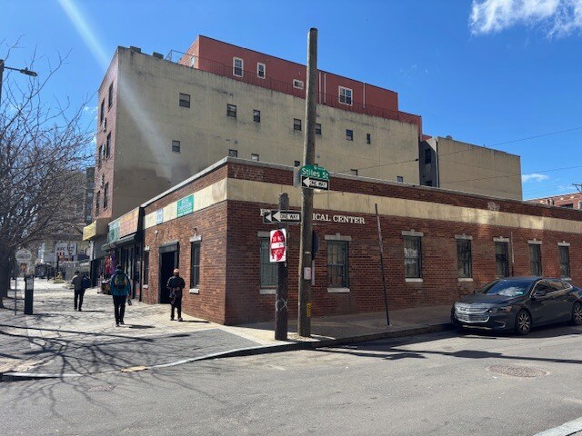 Primary Photo Of 1218 N Broad St, Philadelphia Storefront Retail Office For Lease