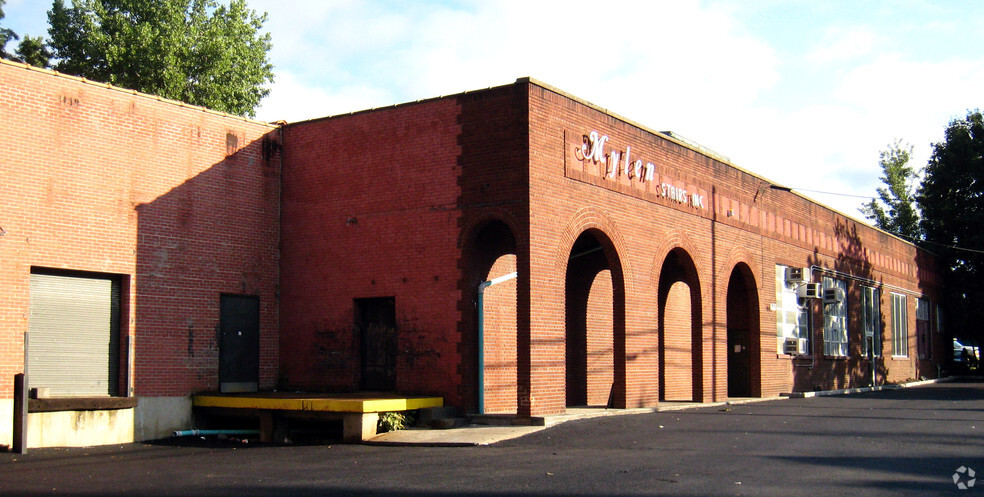 Primary Photo Of 710 Washington St, Peekskill Manufacturing For Lease