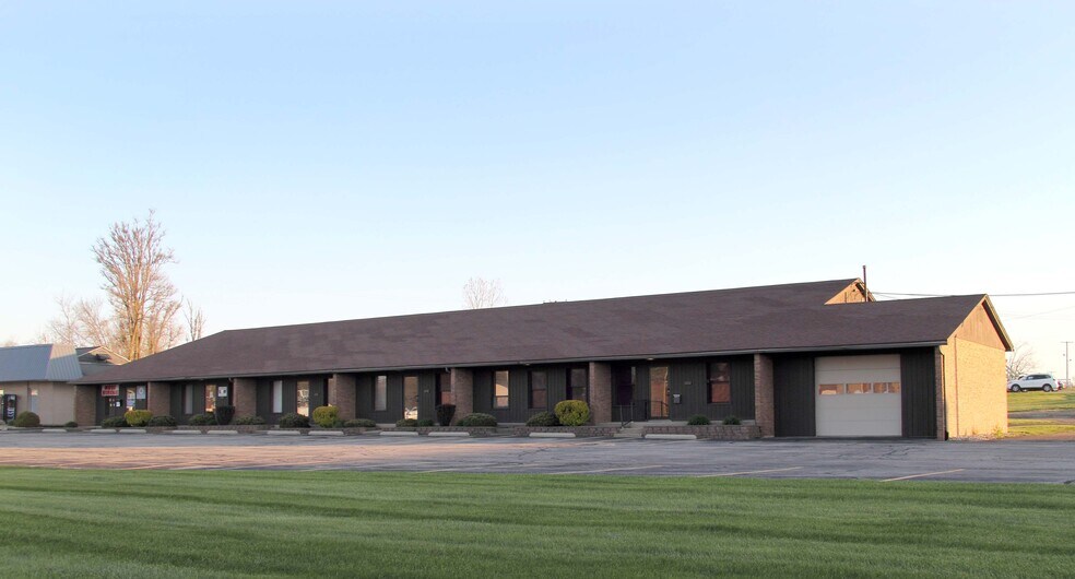 Primary Photo Of 1332-1342 W 4th St, Mansfield Office For Lease