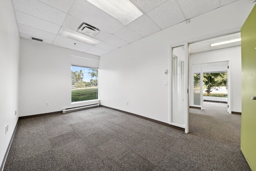 More Photos Of 7210-7220 Rue Frederick-Banting, Saint-Laurent Medical For Lease