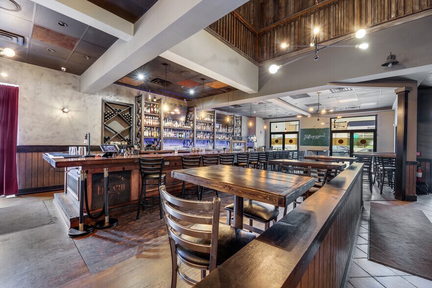 More Photos Of 285 Glenwood Ave, Bloomfield Restaurant For Sale