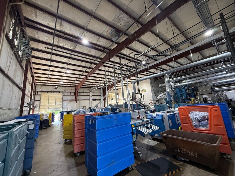 More Photos Of 175 Industrial Park Dr, Hollister Industrial For Sale