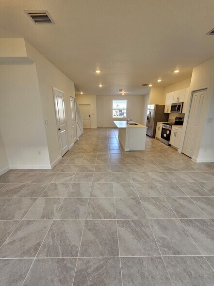 More Photos Of 1148 SE 2nd St, Homestead Apartments For Sale