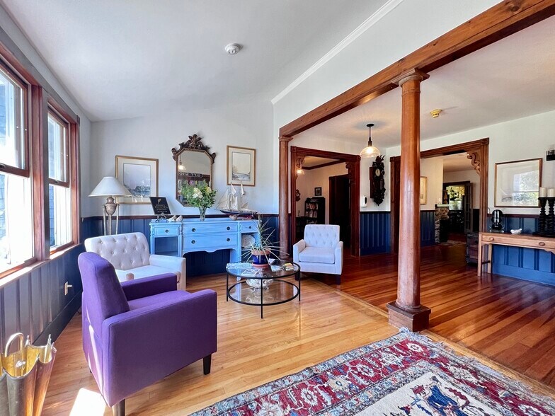 More Photos Of 3063 Bristol Rd, New Harbor Hospitality For Sale