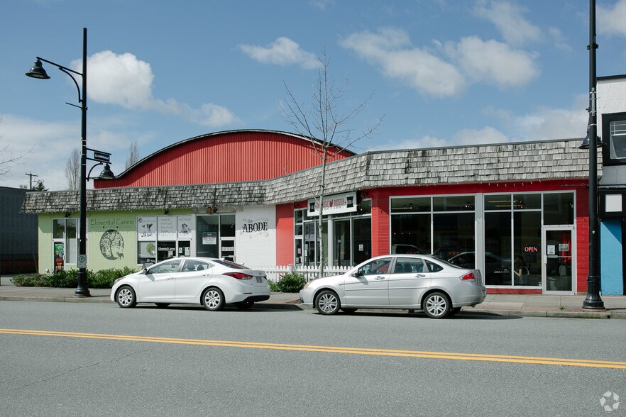 More Photos Of 5723 176 St, Surrey Storefront For Lease