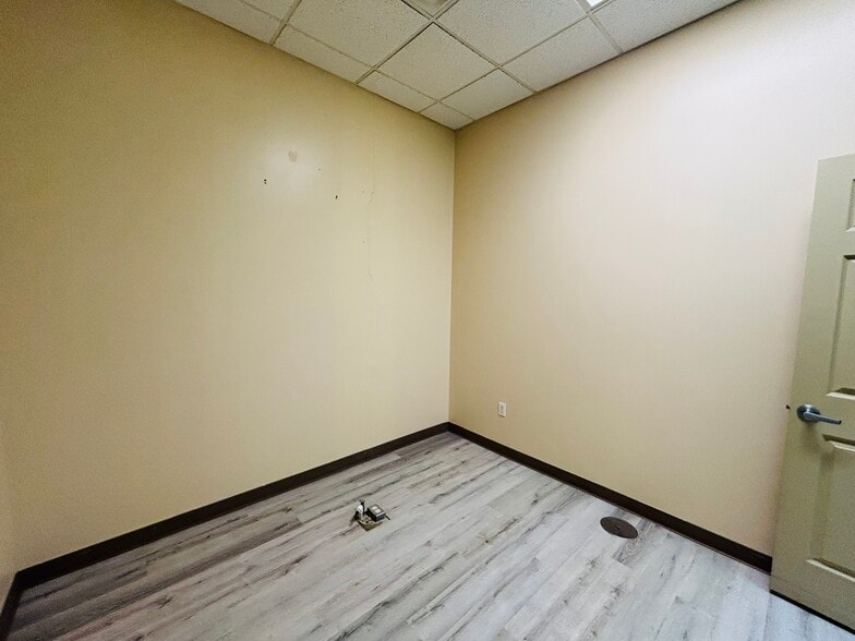 More Photos Of 7601 W Sam Houston S, Houston Storefront For Sale