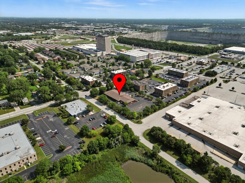 More Photos Of 955 175th St, Homewood Office For Sale