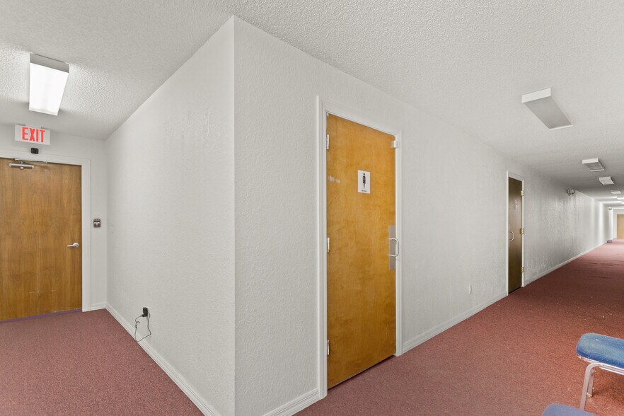 More Photos Of 3601 E Moody Blvd, Bunnell Religious Facility For Sale