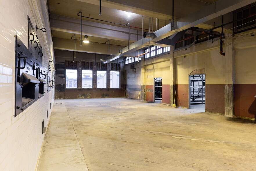 More Photos Of 333 N 6th St, Kansas City Warehouse For Sale