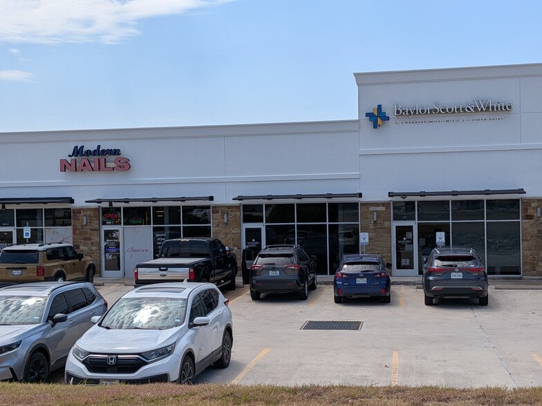 More Photos Of 9521 W Highway 290, Austin Storefront Retail Office For Lease