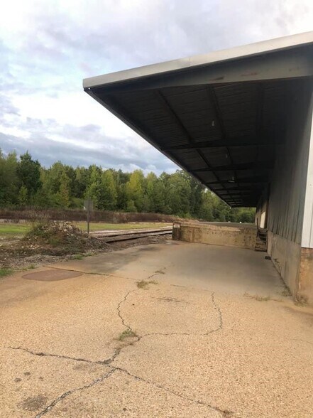 More Photos Of 16487 Sawmill Rd, Moundville Manufacturing For Sale