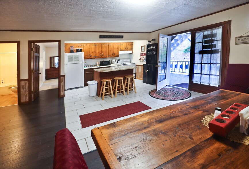 More Photos Of 43 Europe Ln, Clayton Apartments For Sale