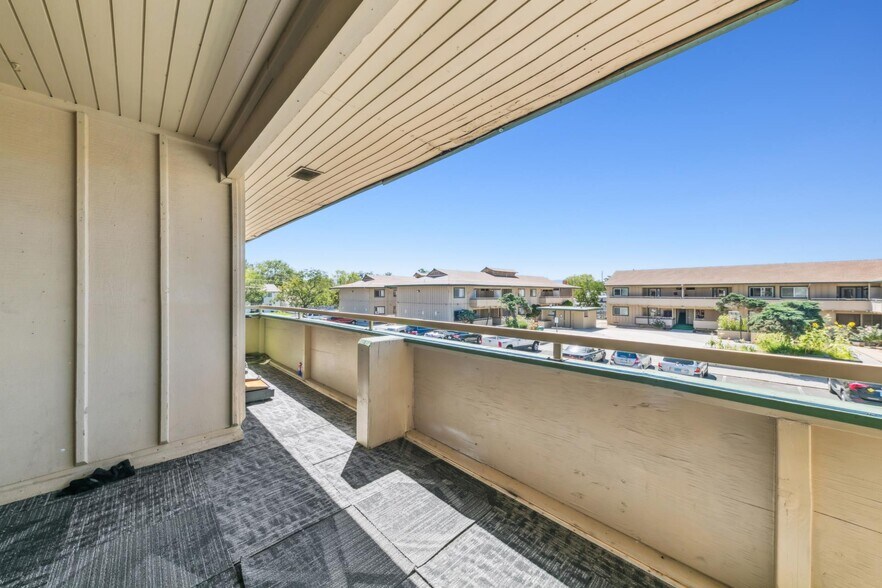 More Photos Of , Reno Multifamily For Sale