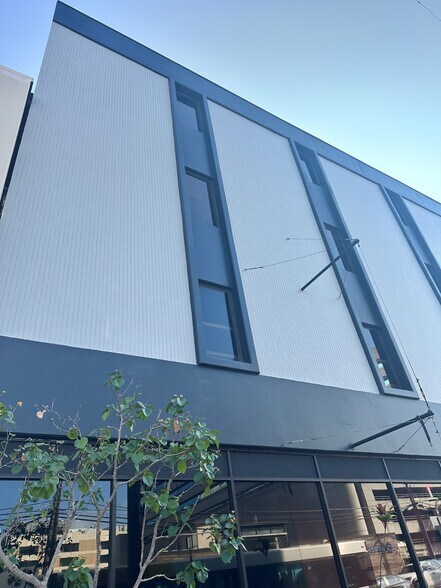 More Photos Of 848 S Beretania St, Honolulu Medical For Lease