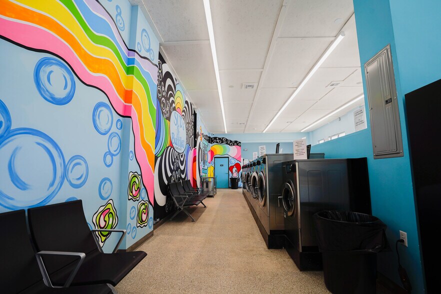 More Photos Of 410 W Parker St, Baxley Office For Sale