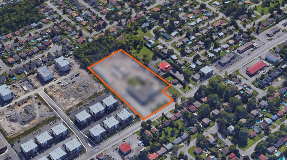 More Photos Of 147 Rue Principale, Châteauguay Land For Sale