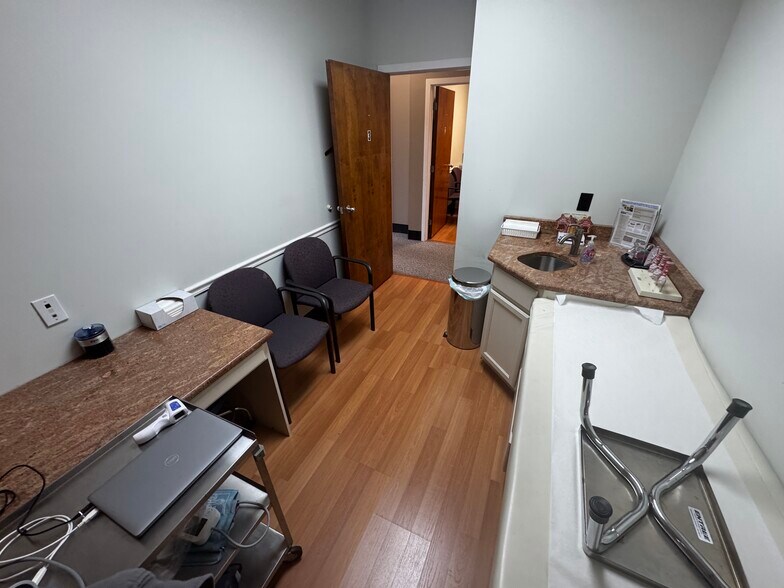 More Photos Of 860 Route 168, Blackwood Storefront Retail Office For Sale