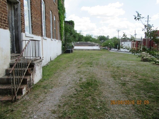 More Photos Of 117 North St E, Talladega Office For Sale