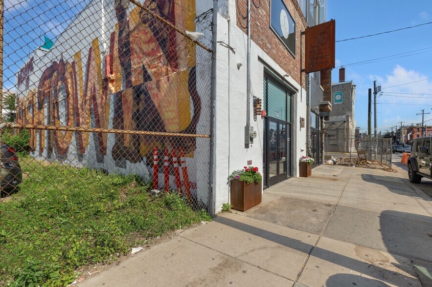 More Photos Of 1140 Frankford Ave, Philadelphia Restaurant For Sale