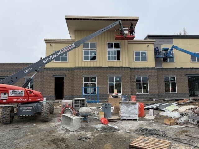 More Photos Of 6252 Portal Way, Ferndale Office For Lease