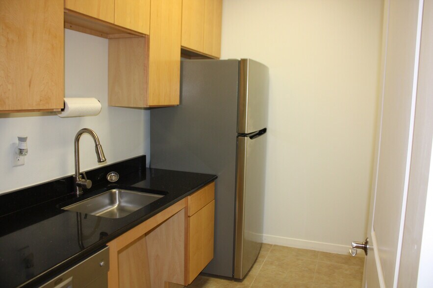 More Photos Of 8505 Technology Forest Pl, The Woodlands Office For Lease