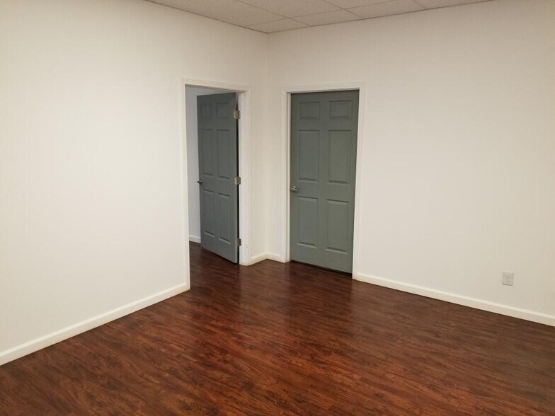 More Photos Of 5450 Technology Pky, Braselton Warehouse For Lease