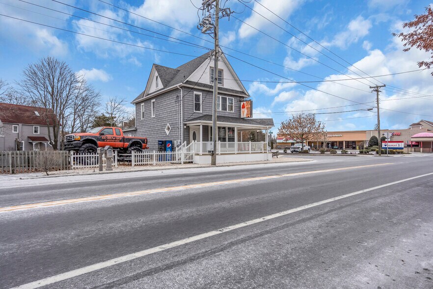 More Photos Of 59 N Main St, Manahawkin Freestanding For Sale