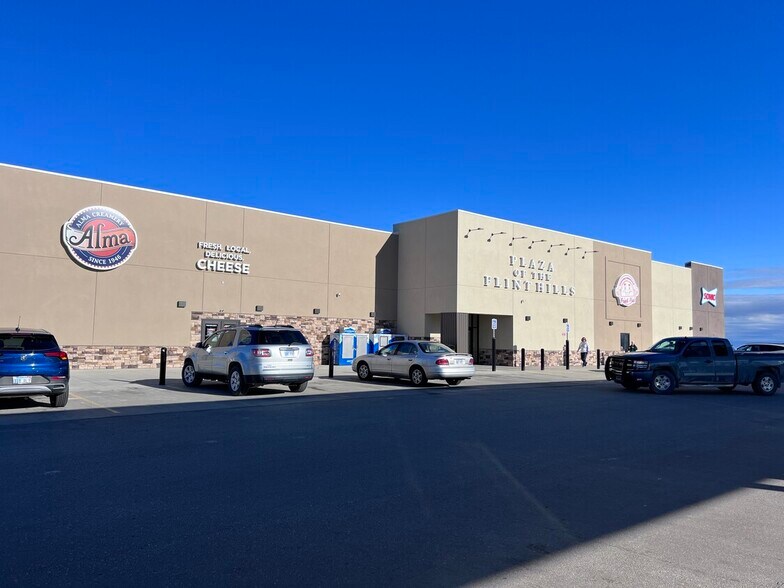 More Photos Of 32691 K99 Hwy, Alma Truck Stop For Sale