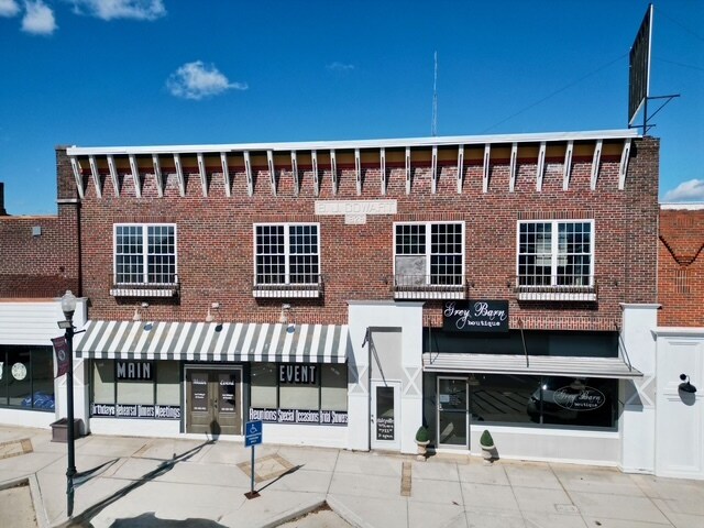 Primary Photo Of 914-918 20th St, Haleyville Storefront For Sale