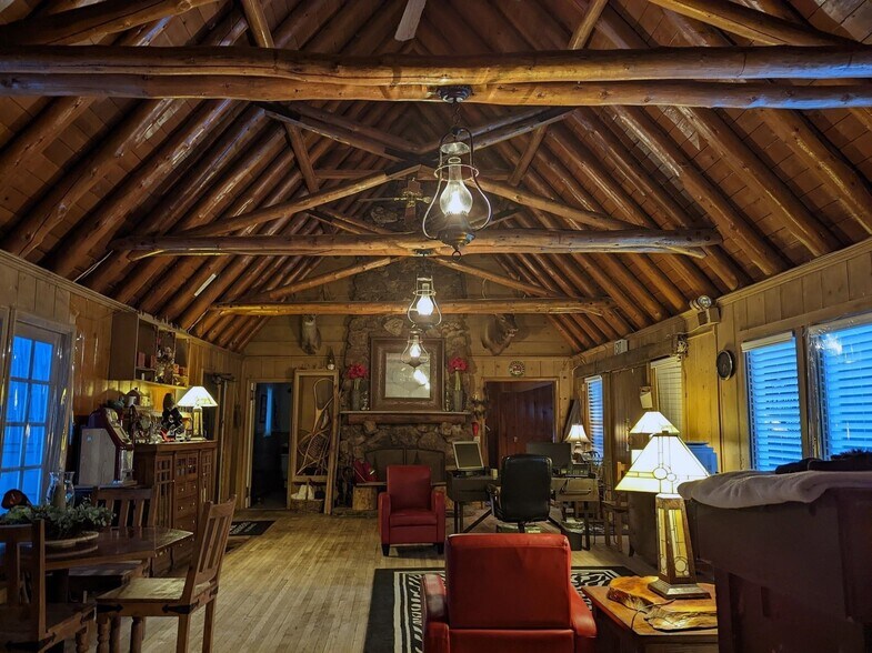 More Photos Of 2255 W Lake Blvd, Tahoe City General Retail For Sale