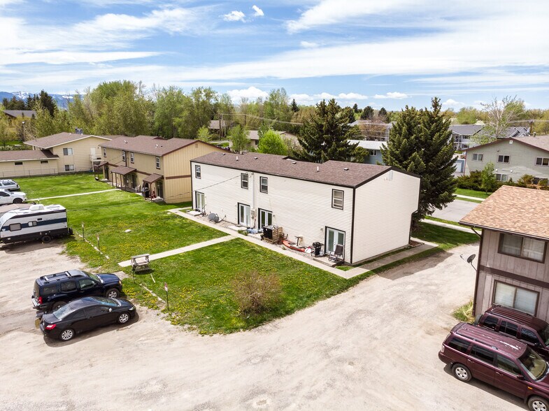 More Photos Of 500 S 20th Ave, Bozeman Apartments For Sale