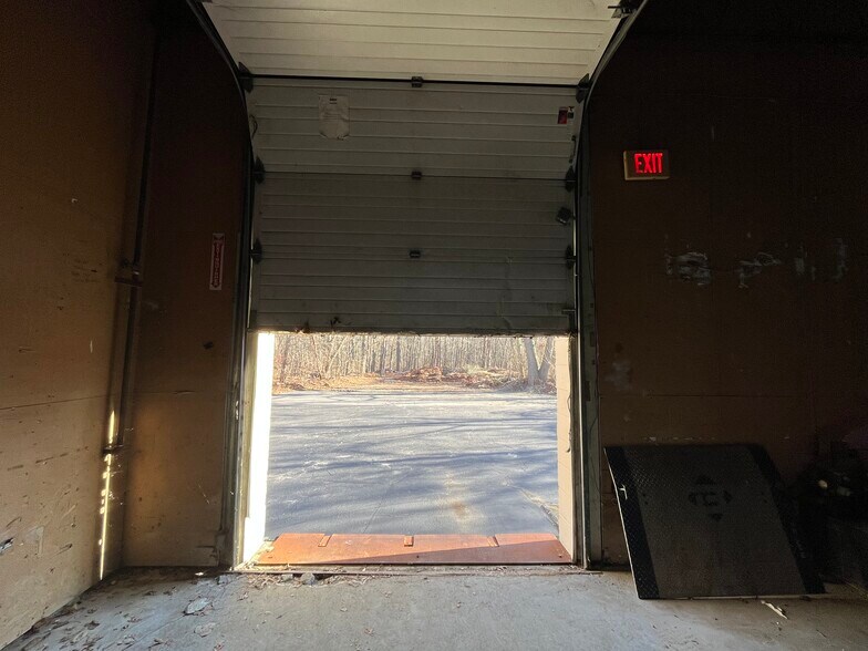 More Photos Of 1020 Bald Hill Rd, Warwick Unknown For Lease