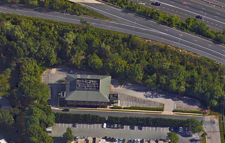 More Photos Of 8422 Bellona Ln, Towson Office For Sale