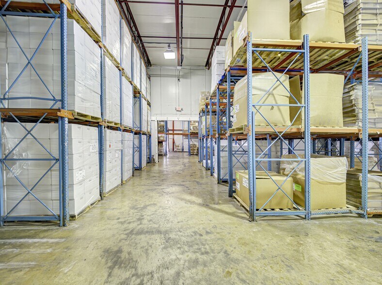 More Photos Of 508-529 E 35th St, Paterson Refrigeration Cold Storage For Lease