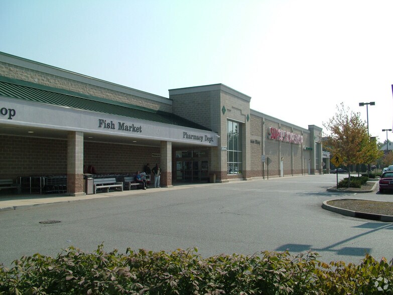 More Photos Of 100-111 State Route 35, Keyport General Retail For Lease