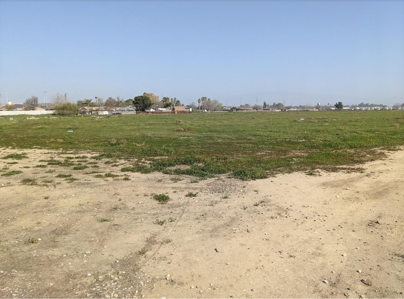 More Photos Of 5901 Mills Dr, Bakersfield Land For Sale