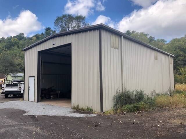 Primary Photo Of 900 Glenn Ave, Mckeesport Industrial For Sale