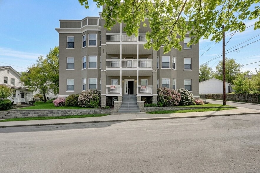 More Photos Of 1513-1515 Vine St, Scranton Apartments For Sale