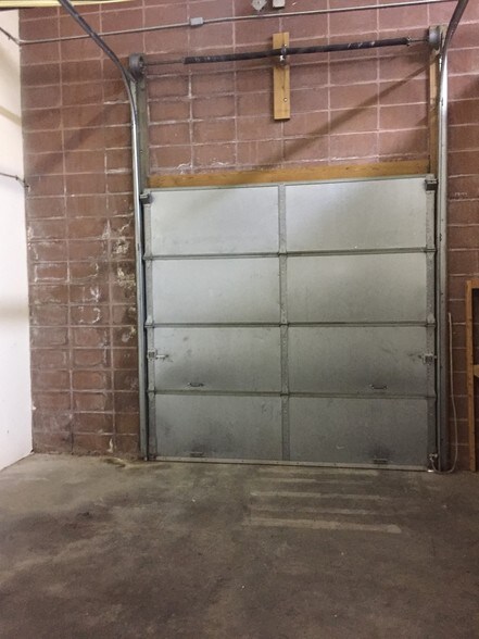 More Photos Of 705 Myles Standish Blvd, Taunton Manufacturing For Lease