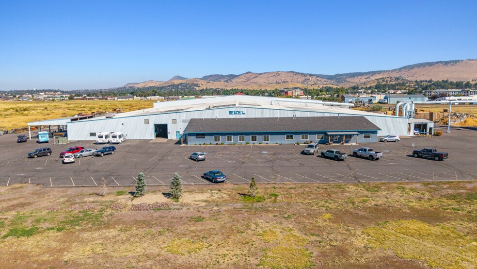 Primary Photo Of 2350 Maywood Dr, Klamath Falls Manufacturing For Sale