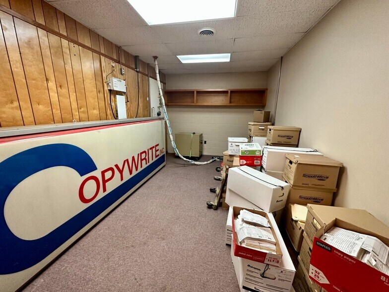 More Photos Of Exit 61, I-22, New Albany MS, New Albany Fast Food For Sale