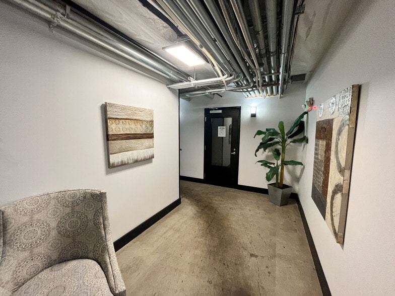 More Photos Of 249 Liberty St NE, Salem Storefront For Lease